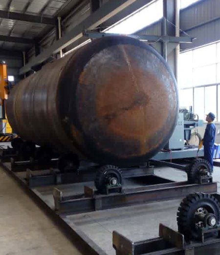 Wind tower wall shot blasting machine